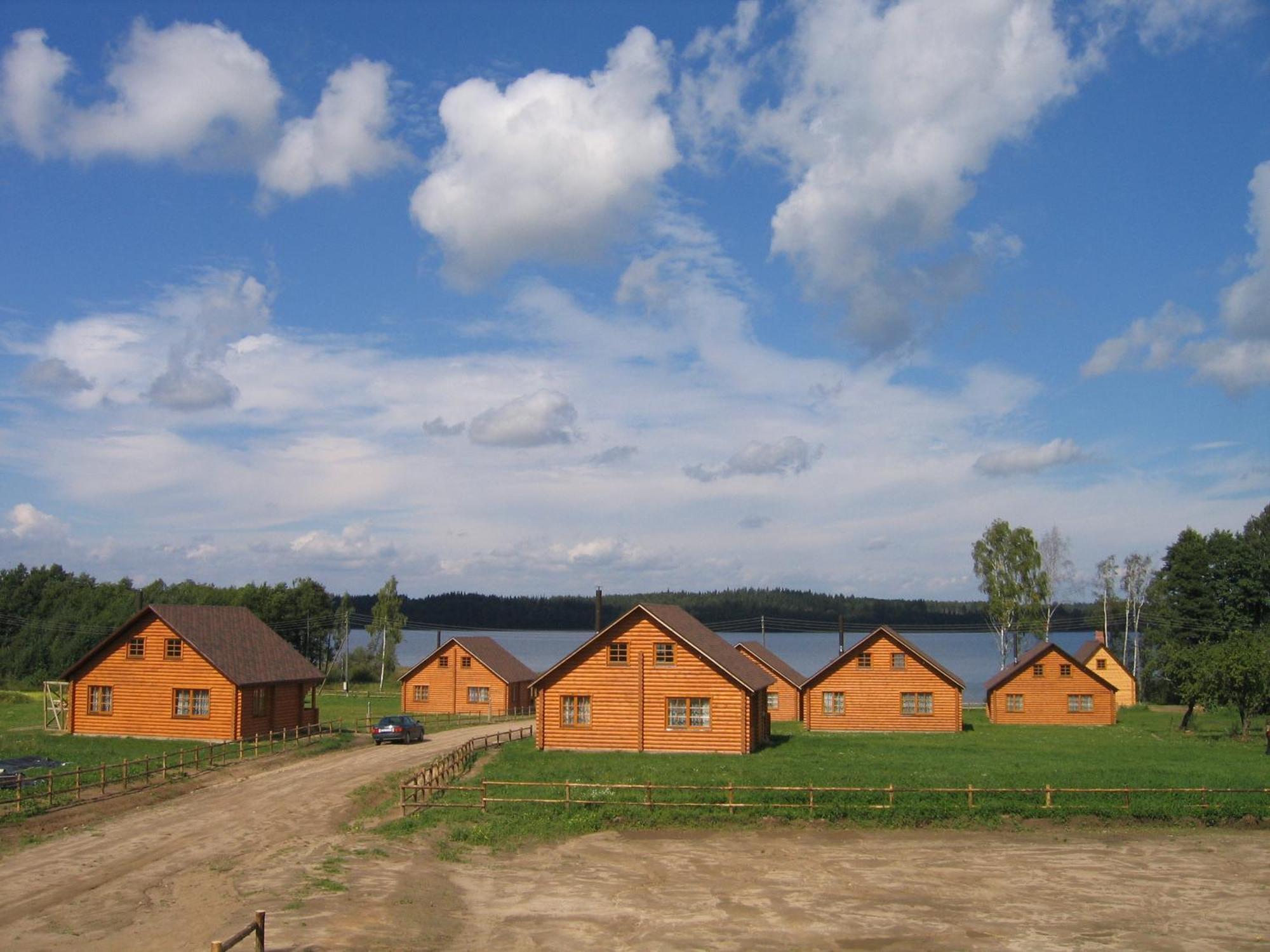 Guest House Zirga Smaids Kusneri Екстер'єр фото